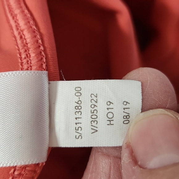 Athleta Elation 7/8 Tight-Coral 511386-00 - Picture 9 of 9